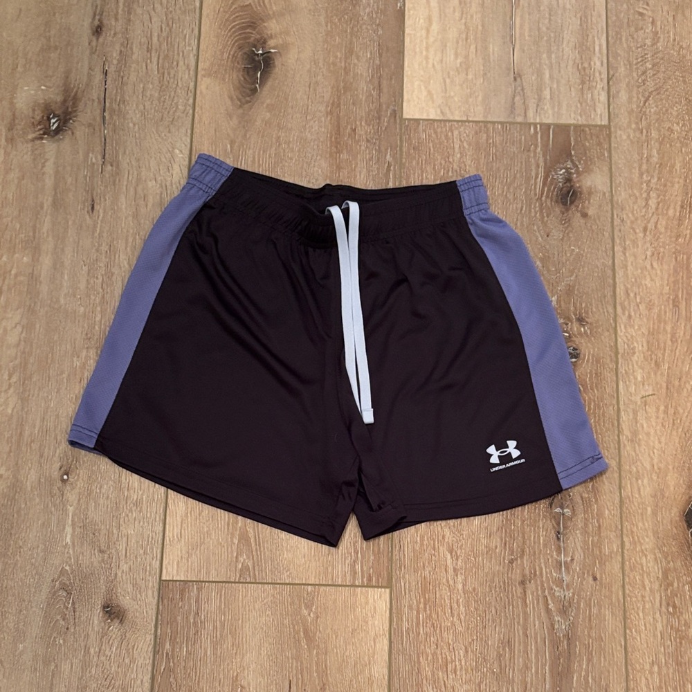 NWOT Under Armour Women’s Black and Purple Athletic Shorts